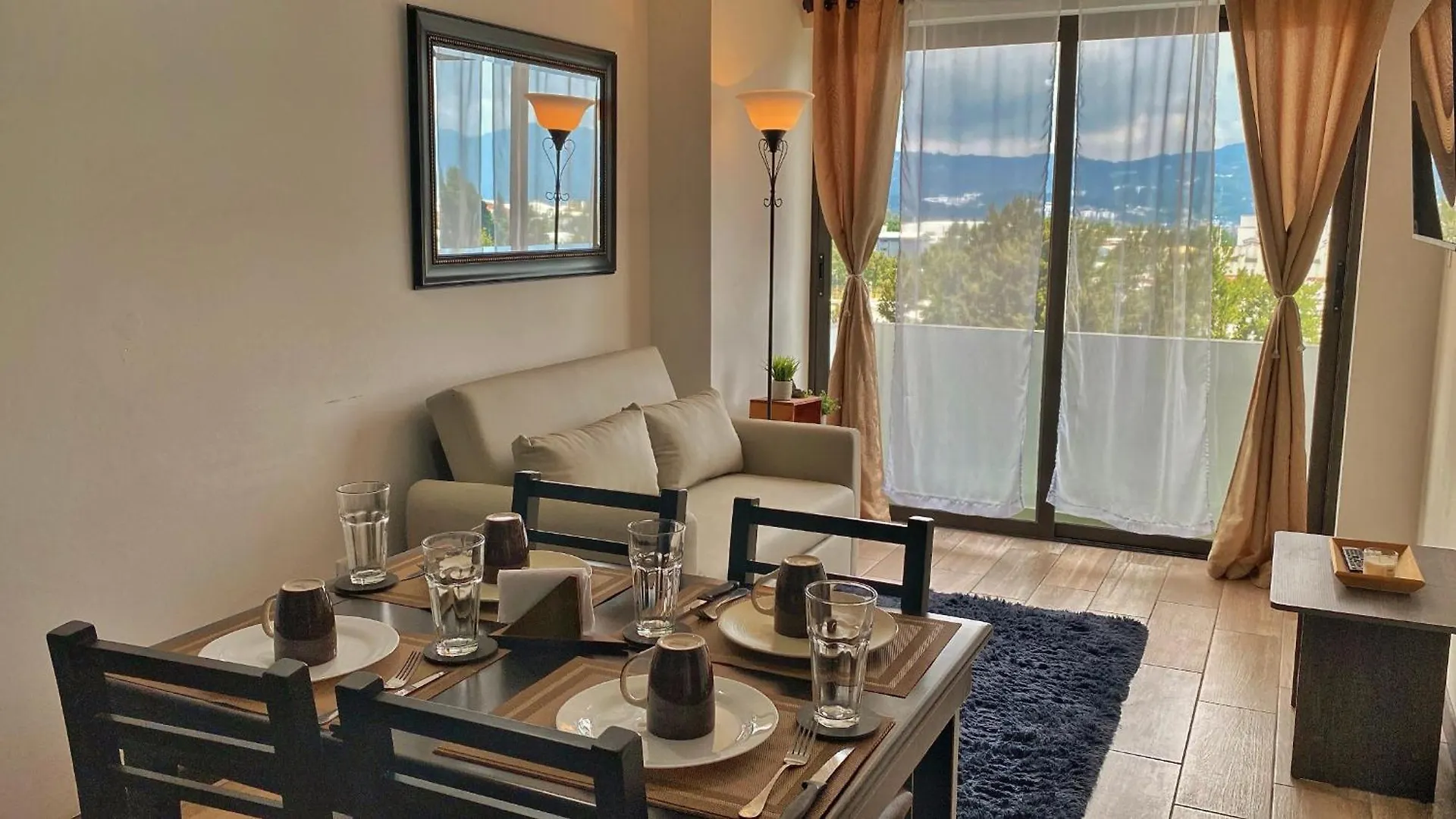 Luxury Apartment Airport With Pool Zona 12 Guatemala